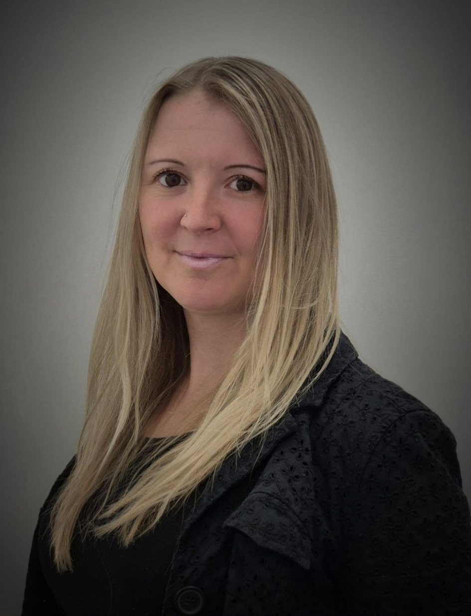 https://leemingdentalclinic.co.uk/wp-content/uploads/2025/08/claire.jpg