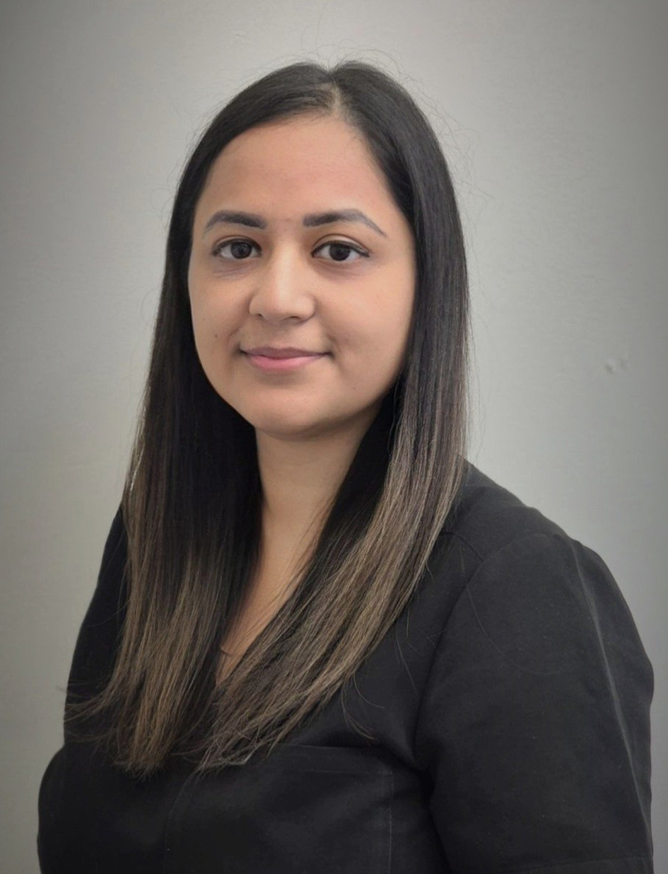 https://leemingdentalclinic.co.uk/wp-content/uploads/2025/08/sonali.jpg